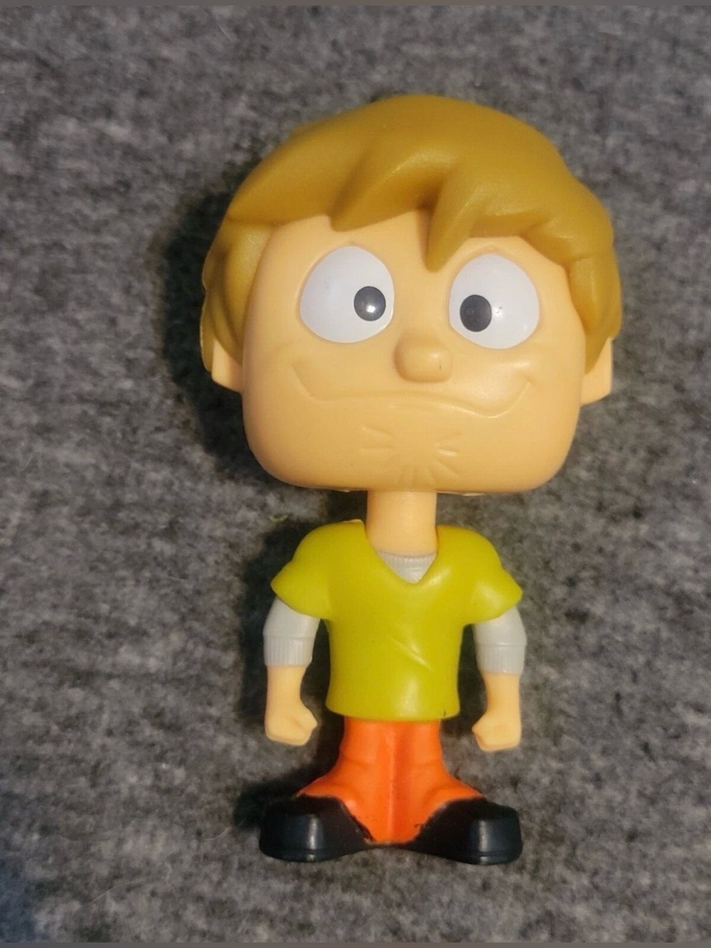 McDonald's Happy Meal Toy SHAGGY Plastic Bobble Head Scooby-Doo Collectible